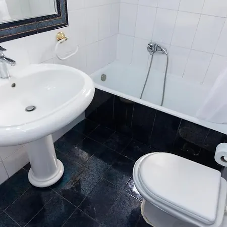Faliro 2 Bd Escape Modern Living Redefined Апартаменты *
